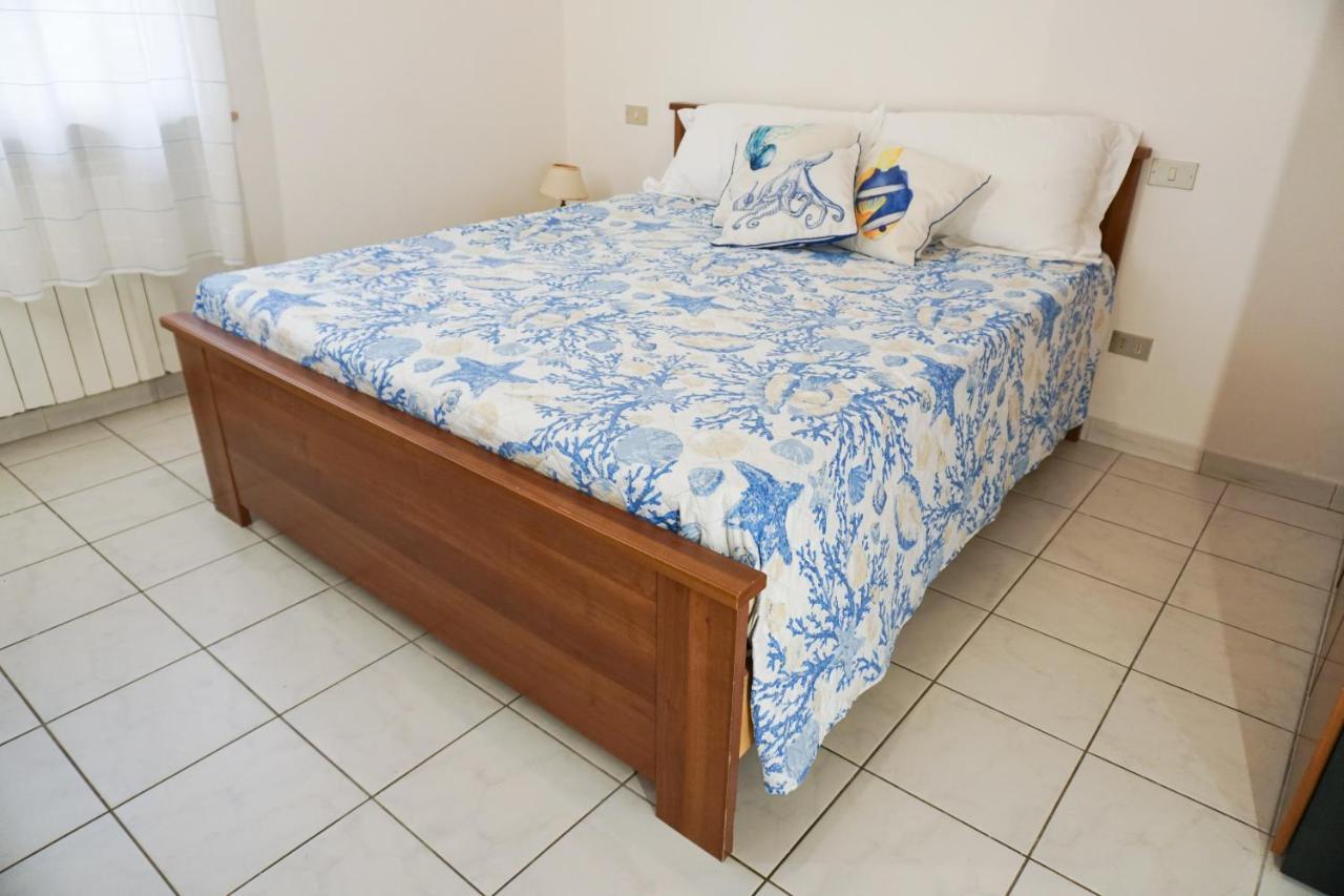 Al Mare Da Nonna Me' Apartman Porto SantʼElpidio Kültér fotó